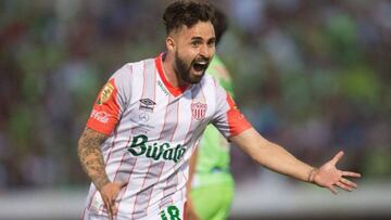 Felipe Gallegos guía el triunfo y ascenso del Necaxa en México