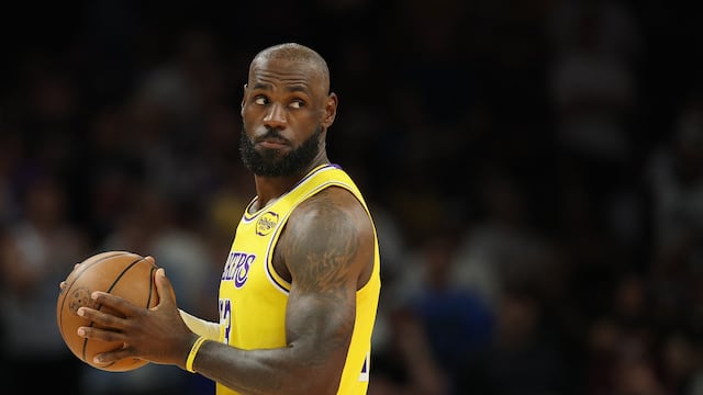 PHOENIX, ARIZONA - FEBRUARY 26: LeBron James #23 of the Los Angeles Lakers during the first half of the NBA game at Mortgage Matchup Center on February 26, 2026 in Phoenix, Arizona. NOTE TO USER: User expressly acknowledges and agrees that, by downloading and or using this photograph, user is consenting to the terms and conditions of the Getty Images License Agreement. Christian Petersen/Getty Images/AFP (Photo by Christian Petersen / GETTY IMAGES NORTH AMERICA / Getty Images via AFP)