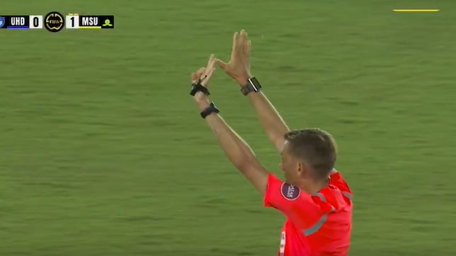 Turpin aplicó por primera vez la regla contra los porteros