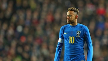 El delantero brasile&ntilde;o del PSG, Neymar, durante un partido de su selecci&oacute;n.