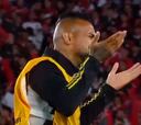 Vidal provoca a los hinchas de River con este gesto: respondió a las pifias