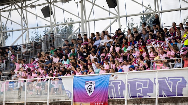 La Grada Rosa reivindica a ‘su’ Madrid CFF: “La idea es lograr sentido de pertenencia”