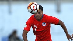 Los 4 jugadores chilenos que destacaron a pesar del fracaso