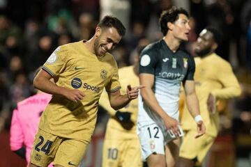 El central catal¨¢n marc¨® el ¨²ltimo gol del encuentro en Ceuta y se reivindic¨® en busca del protagonismo que tuvo a principio de temporada.