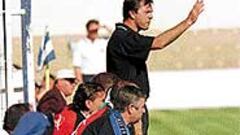 Ferrando: "Aún nos faltan tres o cuatro jugadores"