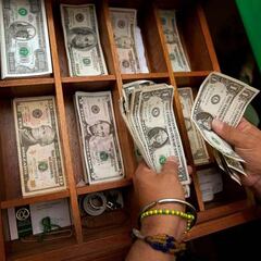 Precio del dólar en Colombia, 10 de octubre tipo de cambio y valor en pesos colombianos