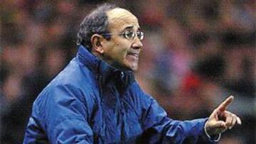 <b>CUESTIONADO. </b>La grada pide un recambio.