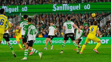 Un golazo de Ontiveros inaugur el marcador de El Sardinero.