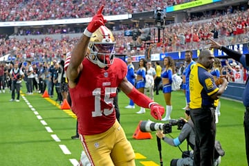 Jauan Jennings celebra.