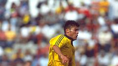 Del amor al odio: Los jugadores que vistieron camisetas que no te imaginarias