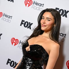 This is Madison Beer: Chargers’ QB Justin Herbert’s famous singer girlfriend