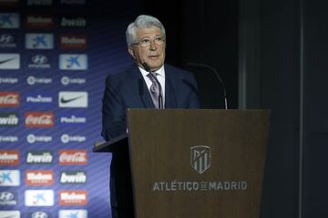 El presidente del Atlético de Madrid Enrique Cerezo durante el acto. 