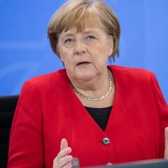 Merkel confirma la vuelta del fútbol alemán en mayo