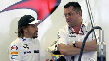 Alonso con Boullier.