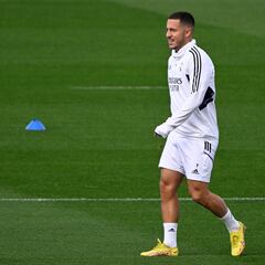 Benzema entra en la lista