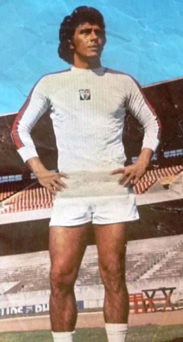 Figueroa con la camiseta de Palestino, en una foto sacada en el estadio Beira R&iacute;o de Porto Alegre.