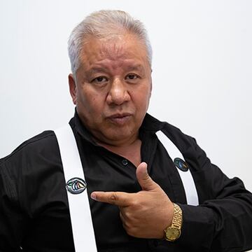 ‘El Tirantes’ vio perder su cabellera en Triplemanía 7 y 10.
En una lucha de ‘revancha’ en Triplemanía 7, la familia Casas conformada por el Felino y Heavy Metal enfrentaron a Kick Boxer y Thai Boxer en un combate donde nuevamente las cabelleras en juego eran las de ‘Pepe’ y ‘El Tirantes’
Para Triplemanía 10, las cabelleras de seis árbitros estaban sobre la mesa: un luchador representaba a cada juez y durante el combate los 2 últimos gladiadores eran Sangre Chicana, que representaba a ‘El Tirantes’, y Oriental, que representaba a ‘El Hijo Del Tirantes’. Tras ver la posibilidad de que cayera la cabellera de su hijo, el padre le ordenó a Chicana dejarse perder y, con ello, perdió por segunda ocasión la cabellera.