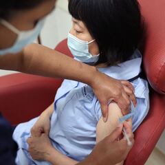 Un experto pide cautela con la vacuna de Pfizer