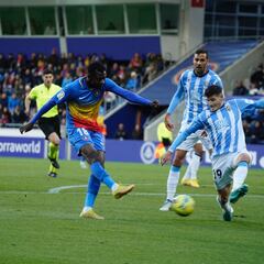 Bundu reinicia la hemorragia del Málaga
