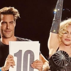 Madonna invita a Jon Kortajarena al escenario y comparten el momento más caliente del concierto