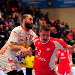 Cañellas: "En España, muchos clubes pagaban en negro"