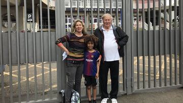 Familia australiana en el Camp Nou.