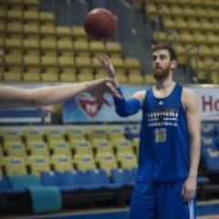 Claver no jugará en España: ficha por el Lokomotiv Kuban