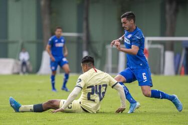 Stephen Eustáquio regresaría a Cruz Azul el próximo verano