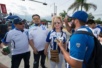 El color y la pasión del Honduras vs México desde San Pedro Sula