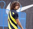 Puyol sigue su recuperación y Piqué se somete a fisioterapia