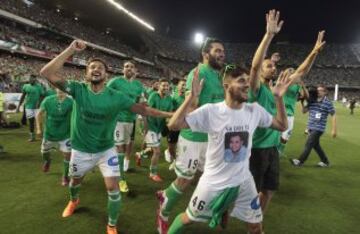 Los verdiblancos celebraron el ascenso.