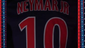 El PSG presume de tridente en la presentación de la camiseta