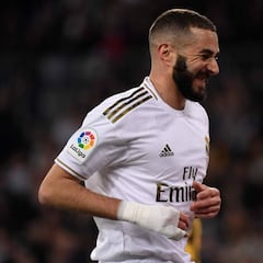 Benzema, hasta 2022