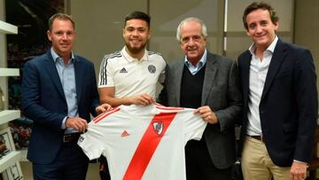 Paulo Díaz firmó su contrato y ya es jugador de River Plate