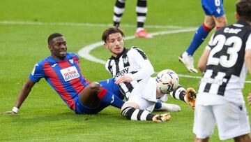 El Levante ha noqueado al Eibar.