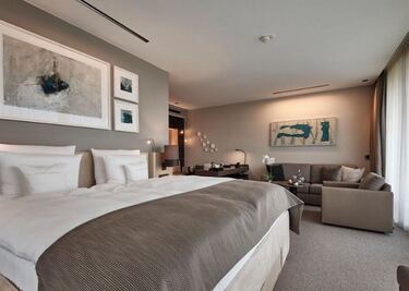 Grandes habitaciones.