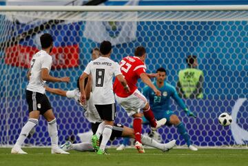 3-0. Artem Dzyuba marcó el tercer gol.