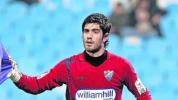 <b>CASI INÉDITO. </b>Santamaría, en uno de sus partidos con el Málaga.