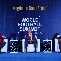 El World Football Summit, en color rojiblanco