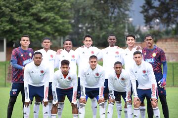 La Selección Colombia venció a Tigres en dos partidos amistosos disputados El Campinsito de Bogotá.