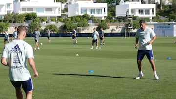 Nolito durante un entrenamiento con el Celta en Marbella.