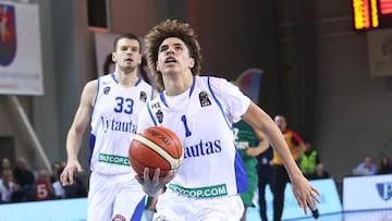 El menor de la familia Ball seguir&aacute; los pasos de su hermano LiAngelo y no pasar&aacute; por la universidad en su intento por llegar a la NBA m&aacute;s adelante.