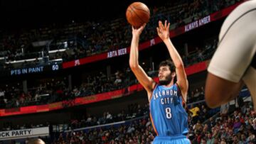 Álex Abrines vivió en New Orleans su mejor noche en la NBA.