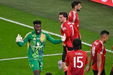 Will Rúben Amorim make it to Christmas as Manchester United coach?