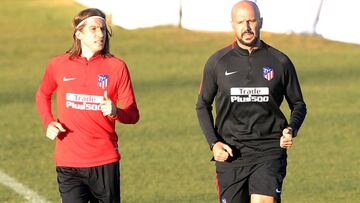 Filipe Luis apunta al derbi en el Wanda: Simeone probó con él