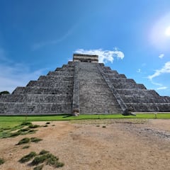 ¿De cuánto es la multa que pagará el turista que subió a Chichén Itzá?