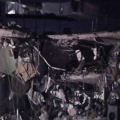 Edificio en Surfside, Florida, se derrumba parcialmente al; menos tres muertos