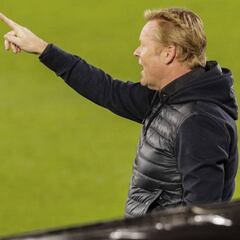 Koeman: "Ansu Fati está por delante de Dembélé, por eso ha jugado él"
