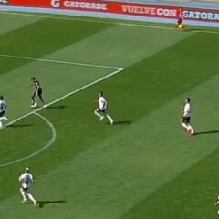 Las dos jugadas que pudieron cambiar el resultado del clásico