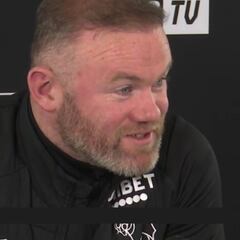 "Todos los jugadores menos Messi tienen envidia de Cristiano por su dinero y su 'six pack'"